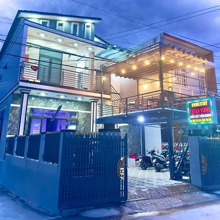 Thuan Vuong Homestay Vĩnh Hy Exterior foto