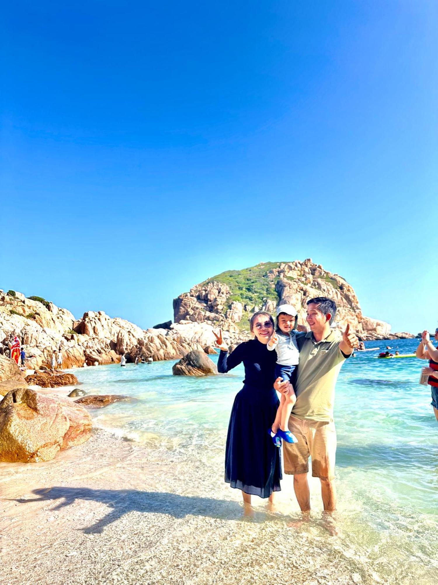 Thuan Vuong Homestay Vĩnh Hy Exterior foto